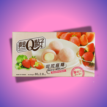 Eper ízű mochi, rágós rizslabdák eper töltelékkel, japán gyümölcsös édesség.
