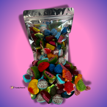 Óriás Mystery Mix 2 kg gumicukor, különböző ízekkel és színekkel, tökéletes választás édességkedvelőknek
Két kilogramm óriás gumicukor, titokzatos ízek és színek keveréke
Óriás 2 kg gumicukor mix, különféle gumicukrok egy csomagban, felfedezésre váró ízekkel