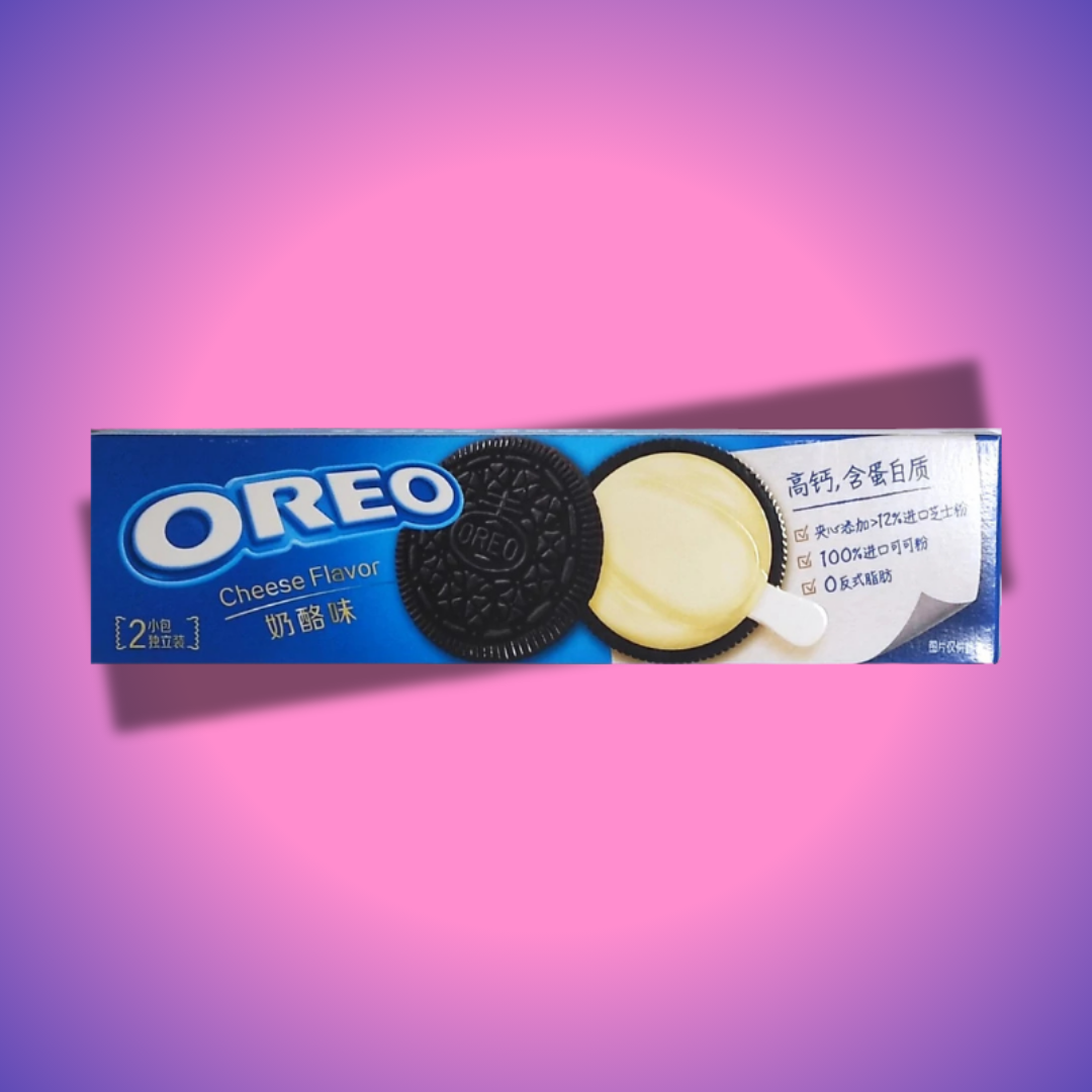 Oreo Keksz Sajt Ízű Krémmel Töltve 97g – hámozható gumicukor friss sajt ízzel és egyedi textúrával